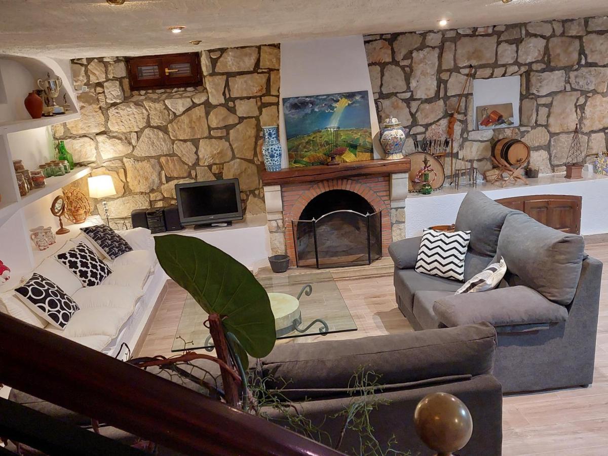 הוילה Pelabravo El Campillo מראה חיצוני תמונה